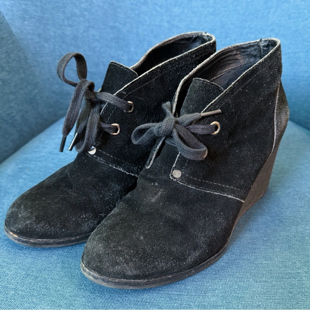 Sole Society Black Wedge Ankle Booties with Laces